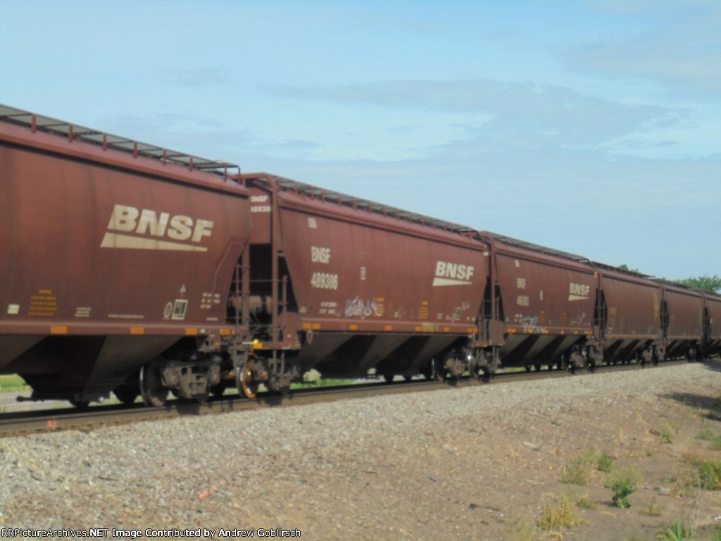 BNSF 489386 + 488363